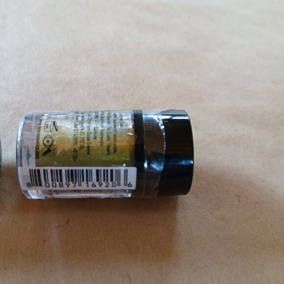 2 NYX Foil Play Cream Pigment Eye Shadow Happy Hippie & Pop Quiz - Picture 5 of 5